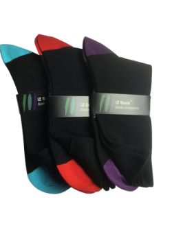iZ Sock 3 pak med farvet hæl og tå bambusstrømper i sort, rød, lilla og turkis. 44 - 47